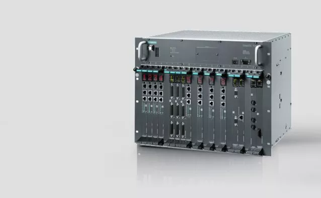 PLC چیست و کاربردهای آن کدام است؟